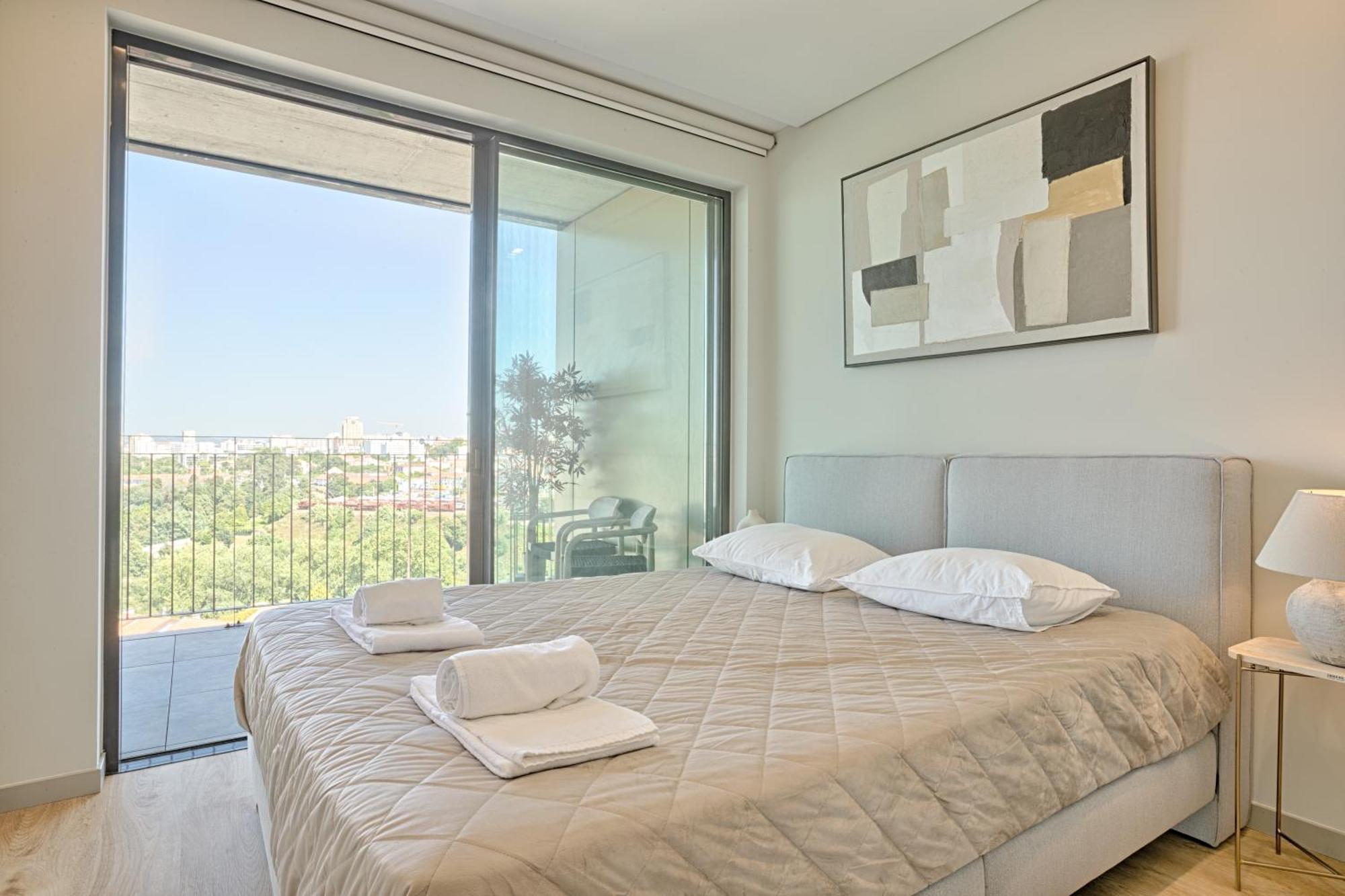 Apartament Brand New Luxurious Ap T2 - Amazing View- With Garage Vila Nova de Gaia Zewnętrze zdjęcie