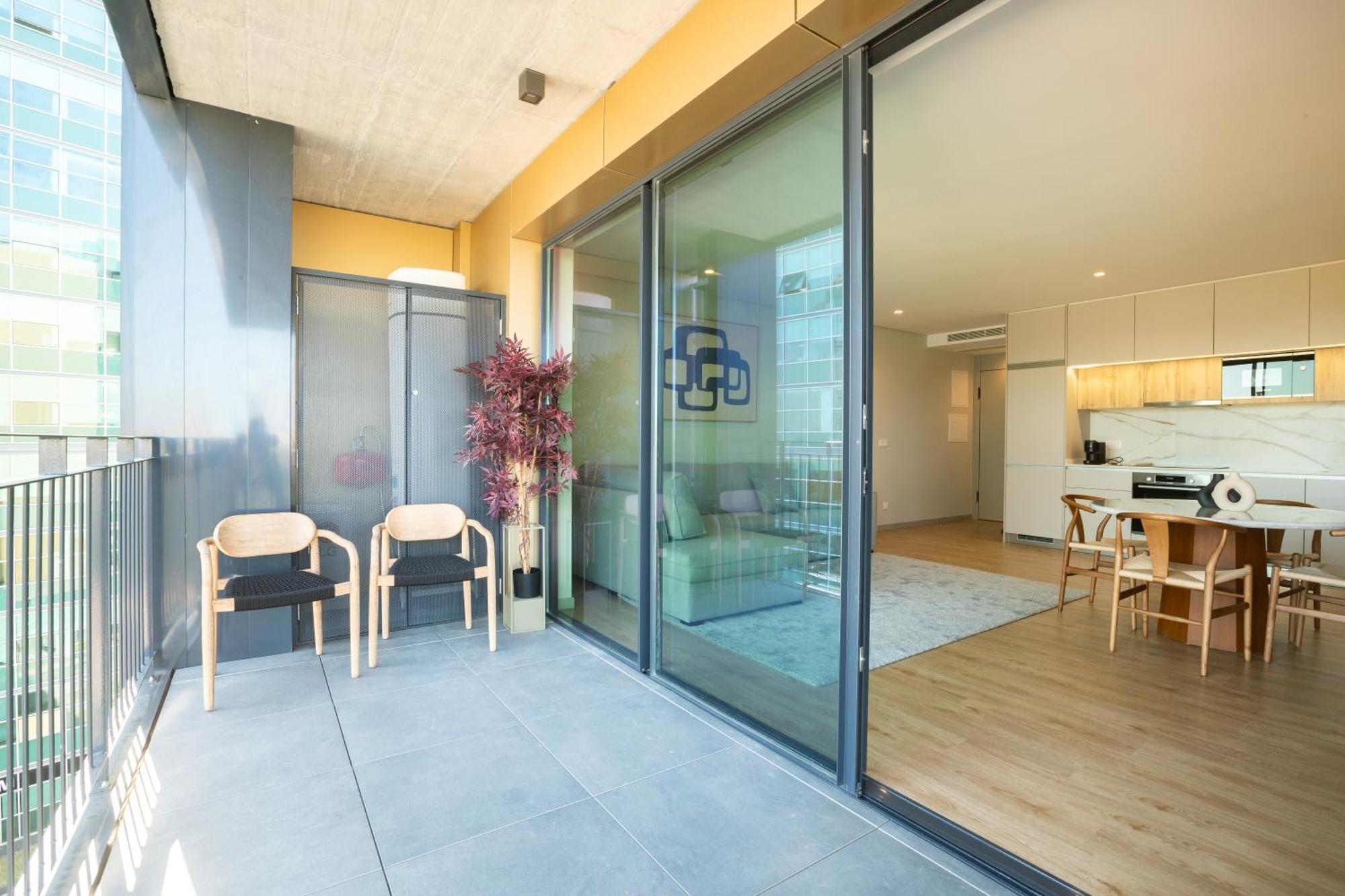Apartament Brand New Luxurious Ap T2 - Amazing View- With Garage Vila Nova de Gaia Zewnętrze zdjęcie